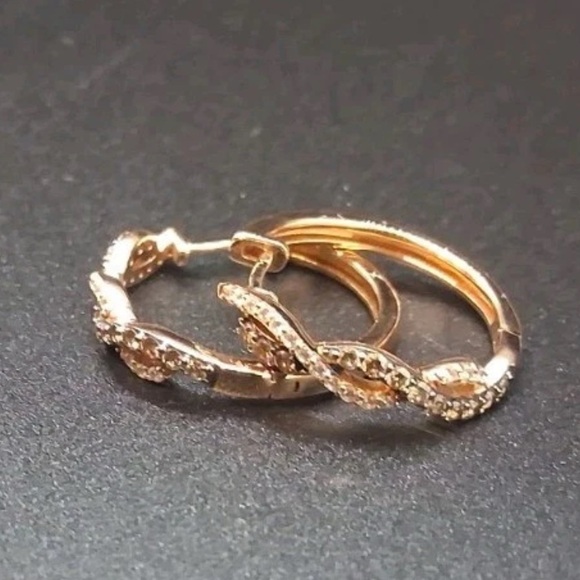 Le Vian 14K Rose Gold 3/4ctw VS/G Natural Diamond Twist Hoop Huggie Earrings - Picture 12 of 15